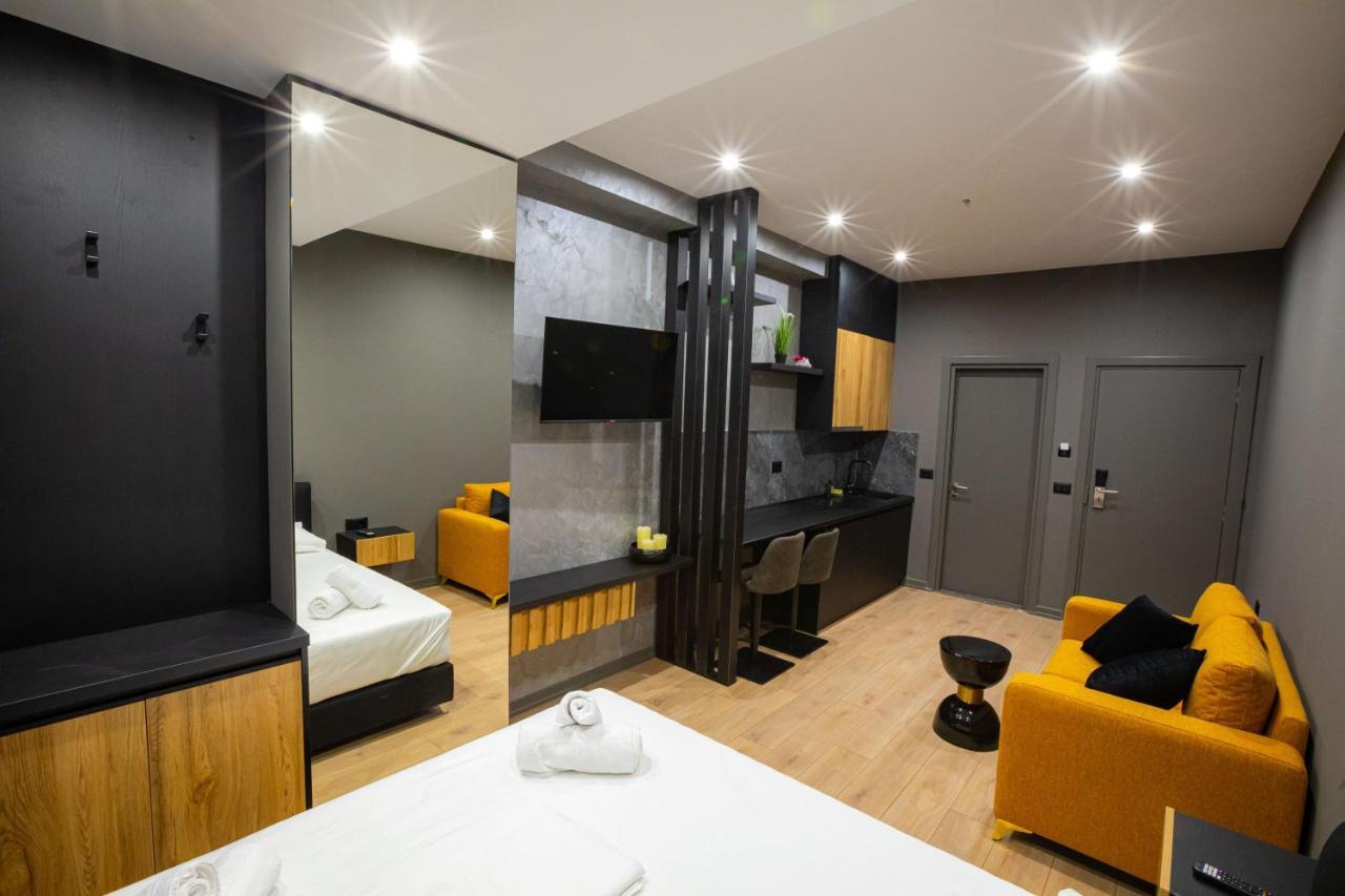 Dea'S Apartaments ติรานา ภายนอก รูปภาพ