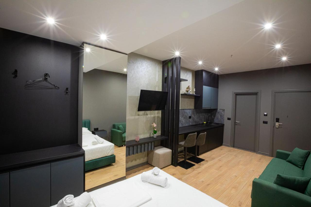 Dea'S Apartaments ติรานา ภายนอก รูปภาพ
